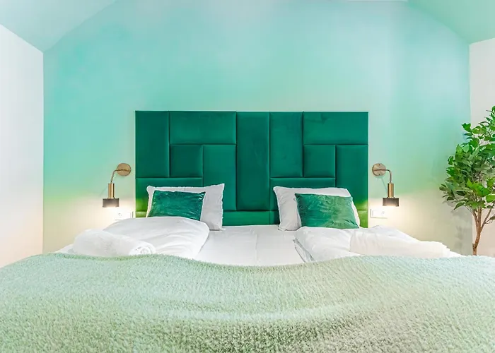 Kingbed 1br In A Great Location Of Apartman